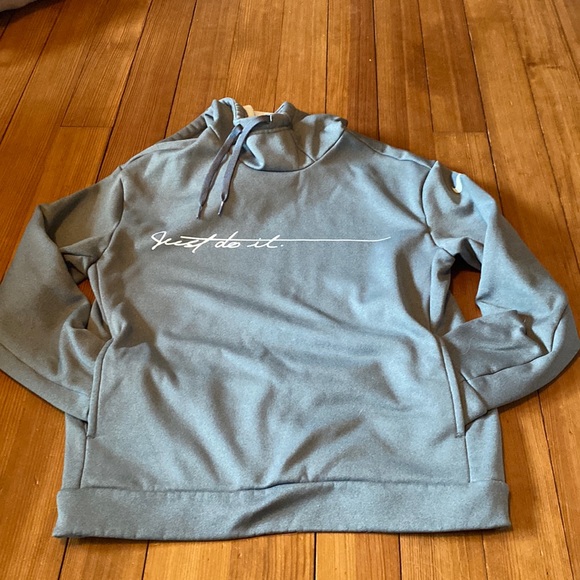 Grey Nike hoodie - Picture 1 of 4